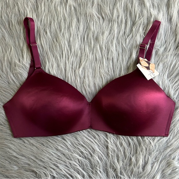 Secret Treasures Bra Womens Size 34C Lightly Lined Wirefree Bonded Back - Picture 1 of 6